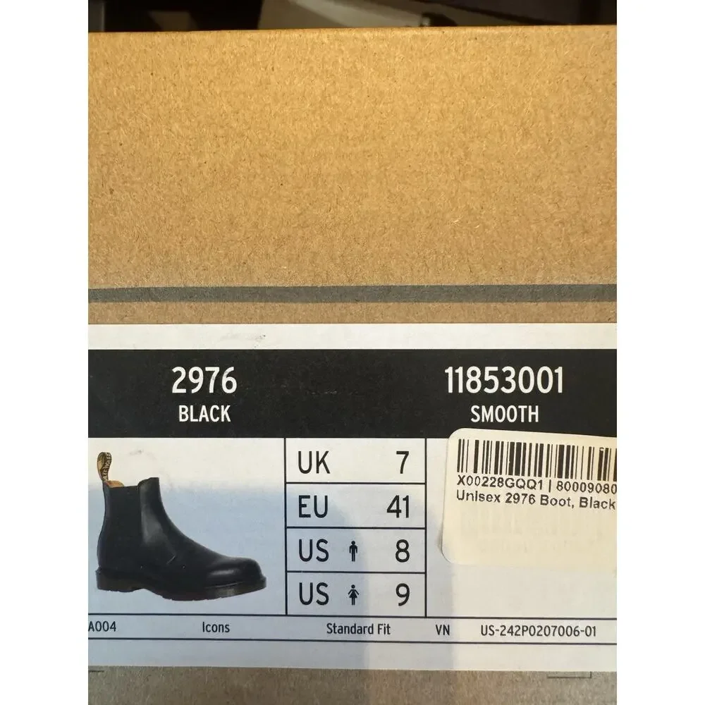 Dr. Martens 2976 Chelsea Boots Black Smooth Leather Unisex UK 7 US Men 8 Women 9